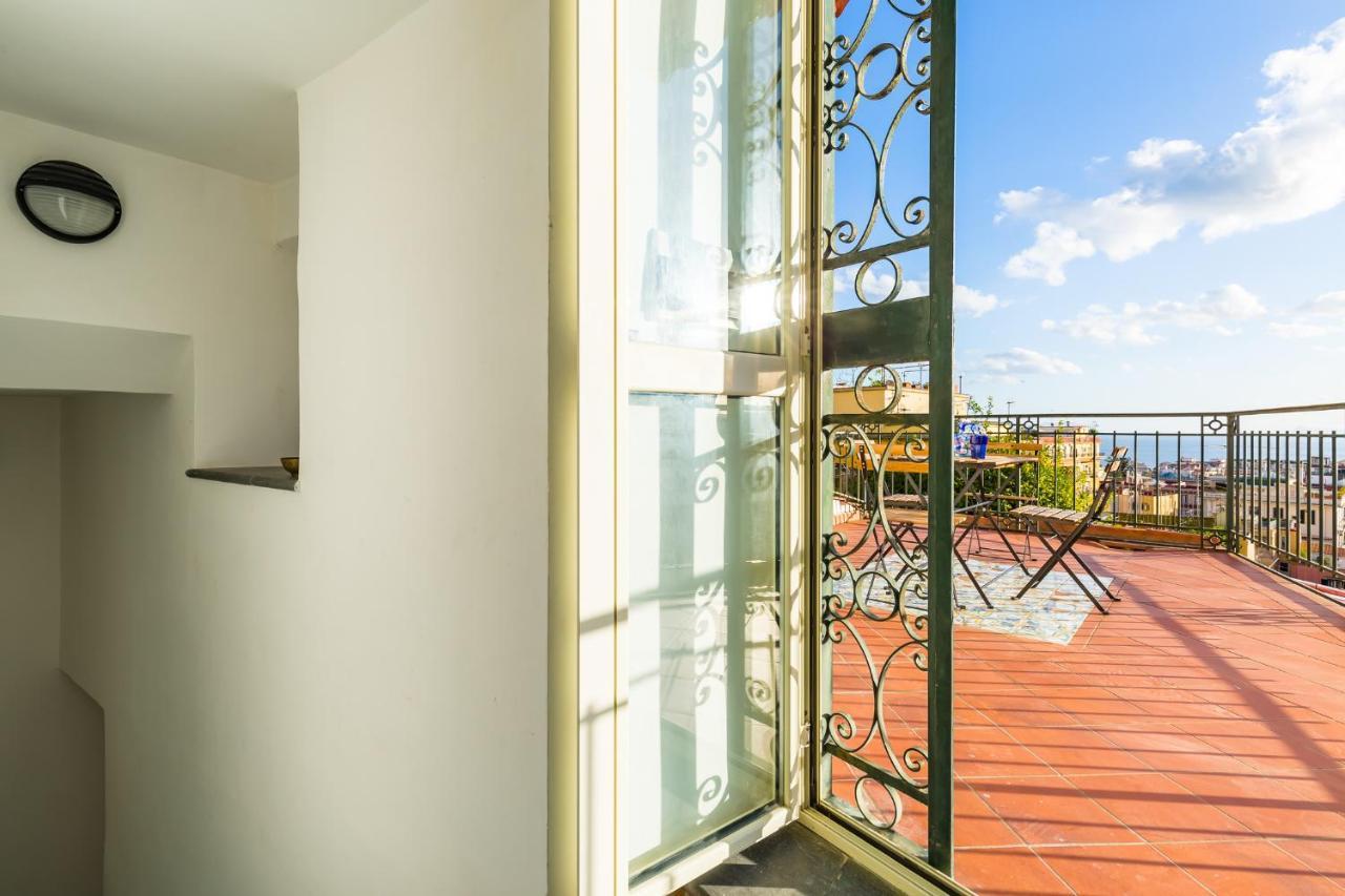 Villa Paola - Hidden Panoramic Garden And Terraces By Napoliapartments Nápoles Exterior foto